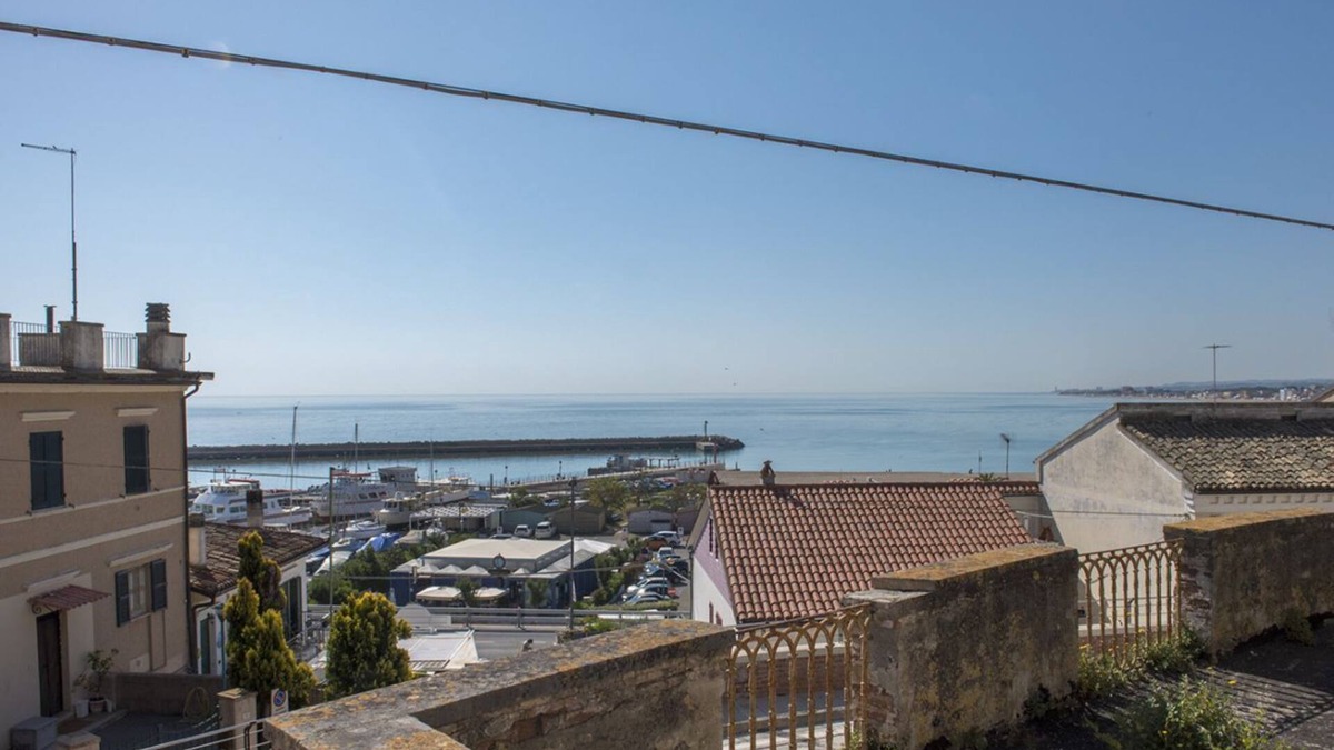 Numana Apartment | N097 - Numana, single house with sea view 100mt from the beach