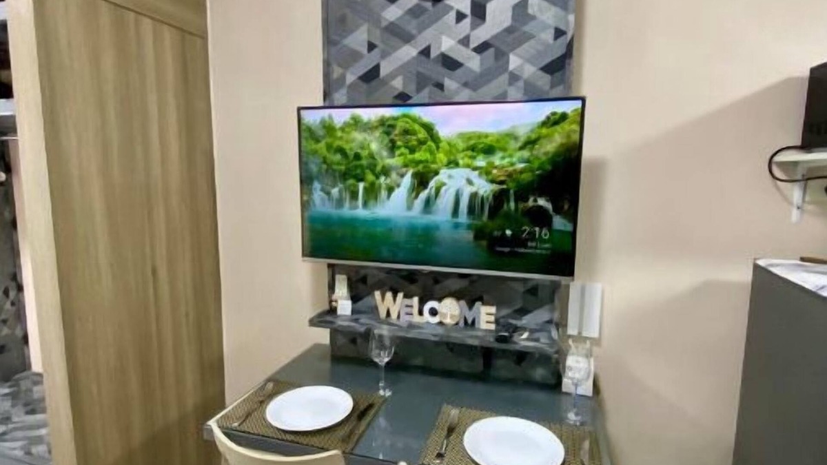 Highway Hills Condo | n1 BR Fully Furnished Condo in Mandaluyong with Pool and Parking - Fame 1 2021