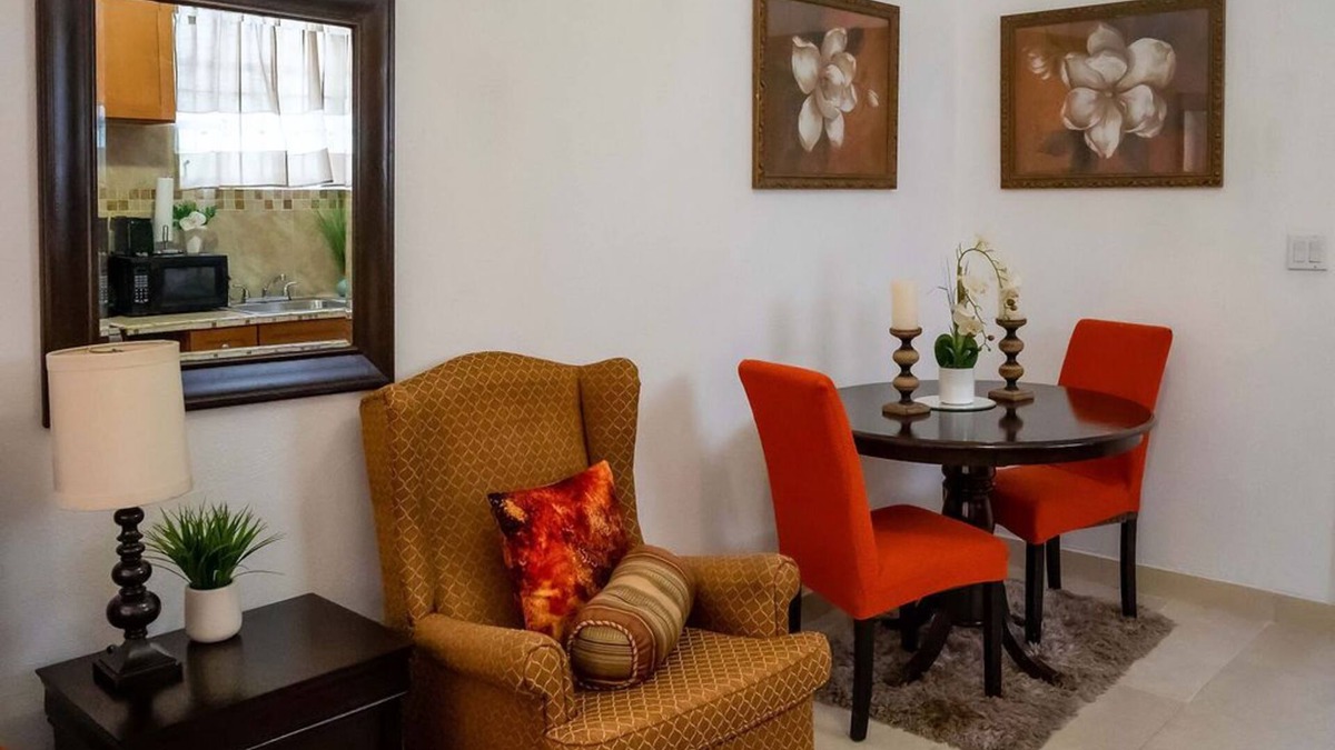 Nassau Apartment | n5 min drive to Junkanoo Beach, Arawak Cay, Ardastra Garden & Zoo & Attractions