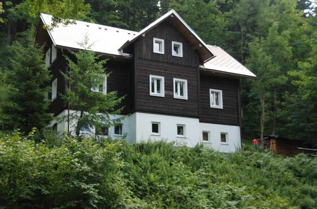 Rokytnice nad Jizerou House | Na Černém potoce
