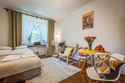 Muranow Apartment | Na Muranowie - mieszkanie z historią I In Muranów - a flat with Warsaw history