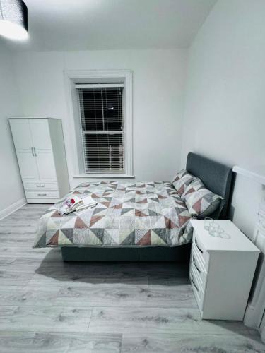 Naas Hostel | Naas Town - Budget Double Bedrooms