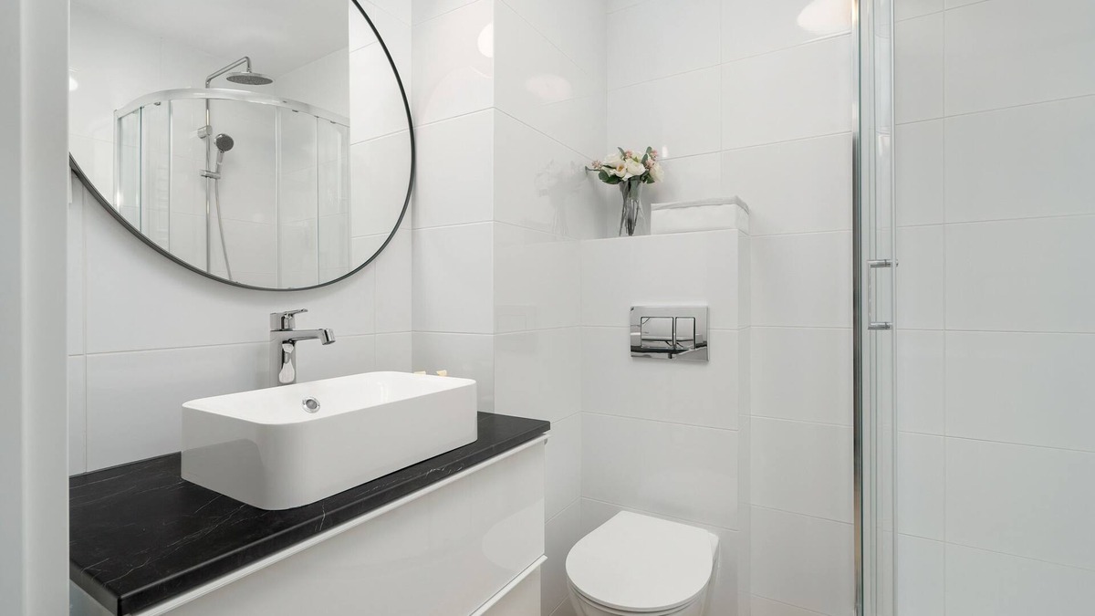 Nowe Miasto Apartment | Nadolnik 8A | Bright Studio | Terrace | WiFi