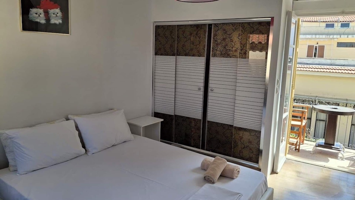 Nafpaktos Apartment | NAFPAKTOS STUDIO IN PORT ΙΙ Double Room with Private Bathroom 2 Guests