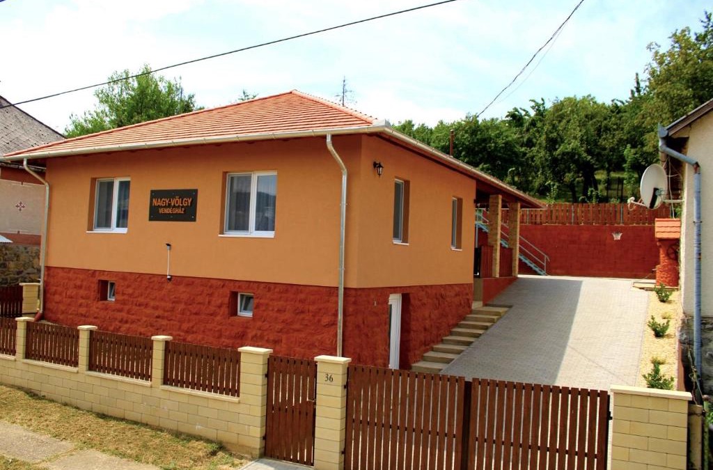 Nagyvisnyo Apartment | Nagy-Völgy Vendégház