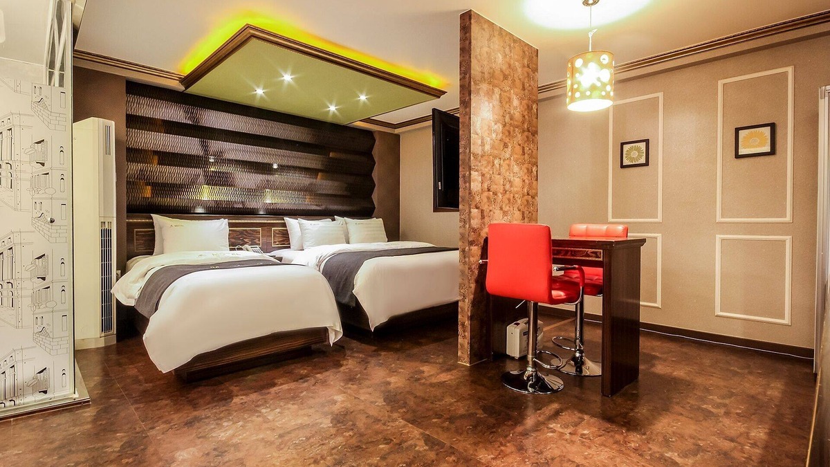Naju Hotel | Naju M