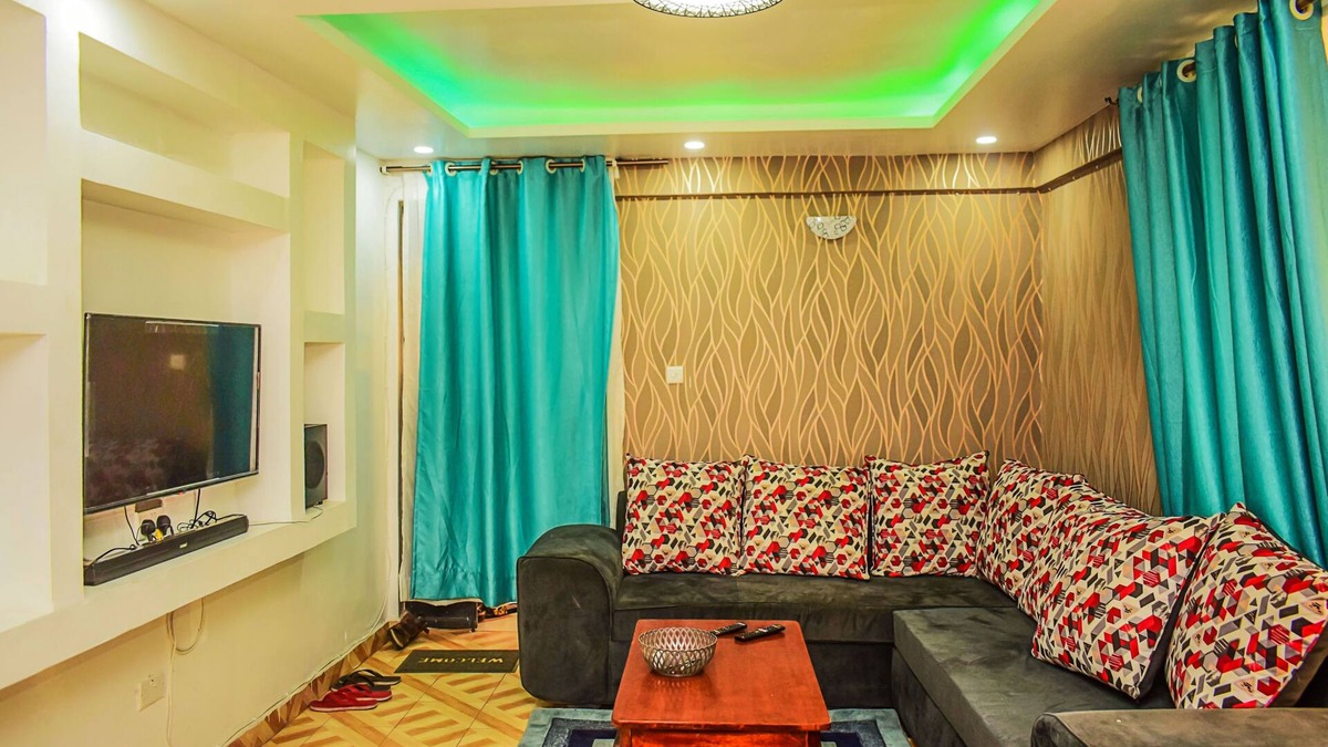 Nakuru Apartment | Naka breeze lake and park view