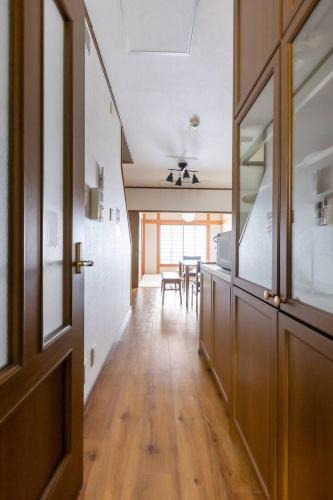 Higashinari Apartment | Nakamichi House 中道戸建