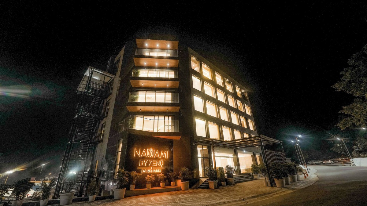 Dera Gopipur Hotel | NAMAMI BY ZENQ BANKHANDI