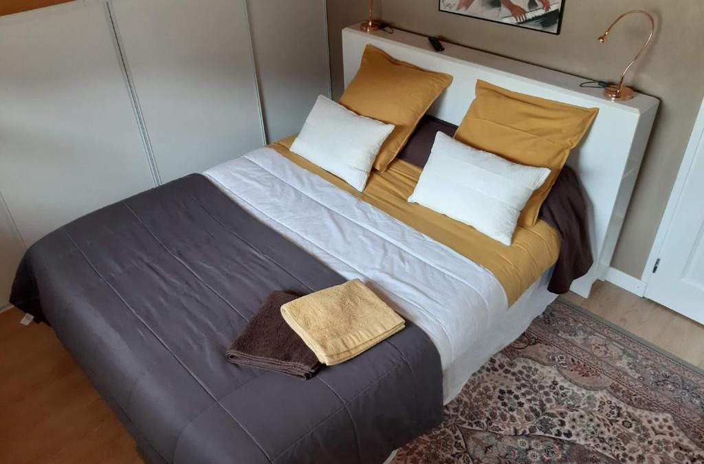 Saint-Jean-dʼAulps House | "NAMASTE" Chambre zen au calme