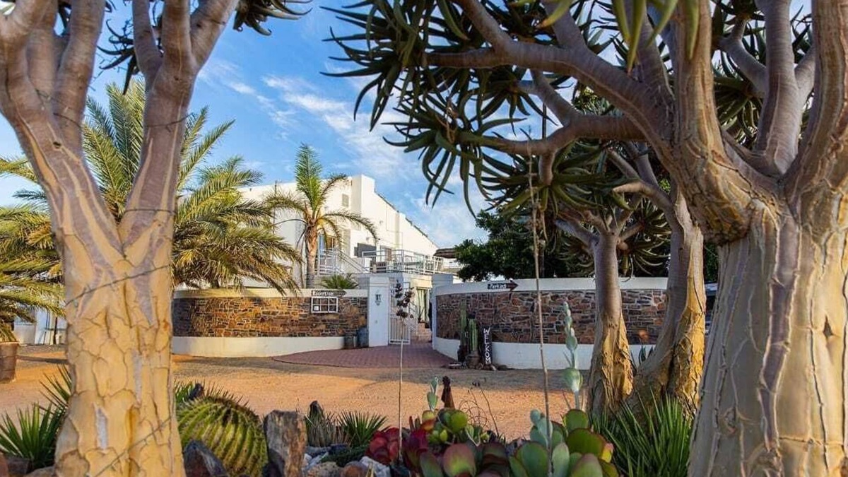 Grunau House | Namgate Guesthouse and Butchery