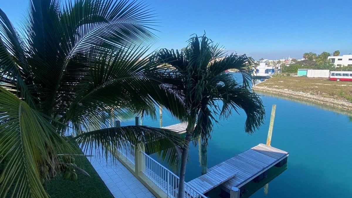 Lucaya Condo | Nancy's Port Lucaya Retreat