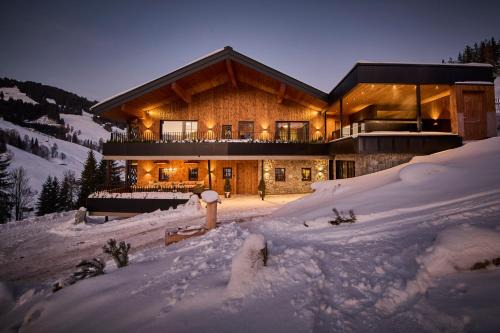 Saalbach-Hinterglemm Ski Chalet | NANI - Mountain Chalet