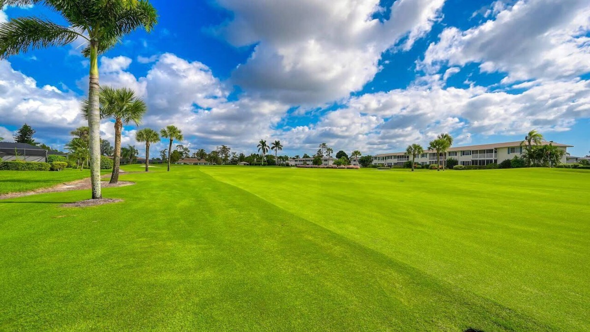 East Naples Villa | Naples Villa with Private Pool on Golf Course