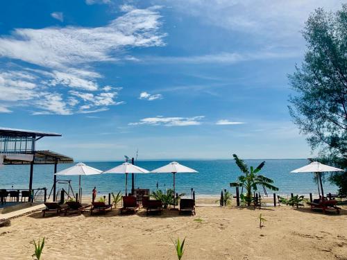 Koh Rong Resort | Naroth Beach Bungalow