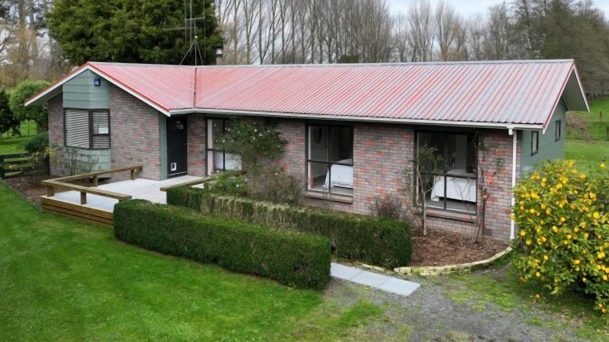 Rukuhia House | Narrows Hideaway-Rural retreat near Hamilton Airport