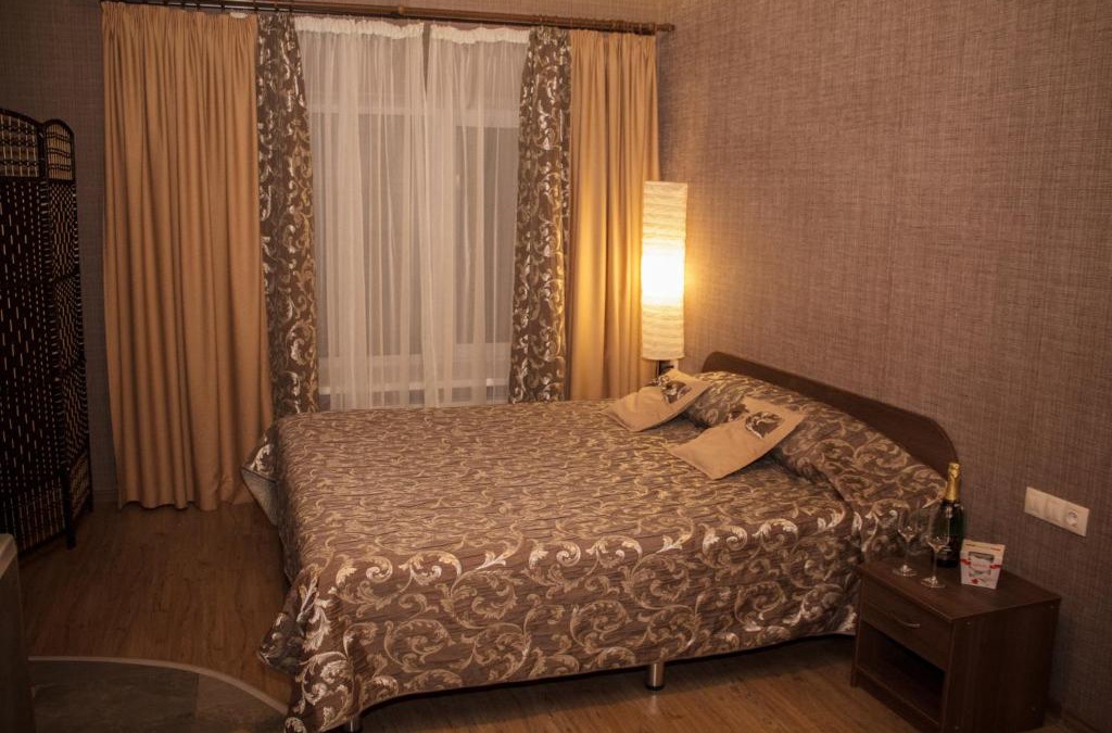 Ekateringofskiy Hotel | Narvsky Hotel