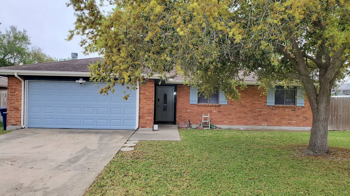 South Side House | NASCC/Bob Hall/Fishing/C.C. Home