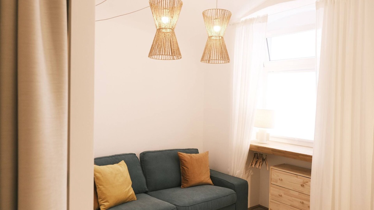 Margareten Apartment | Naschmarkt Nature - Minimalistisches Apartment, Zentrale Lage, Außenbereich