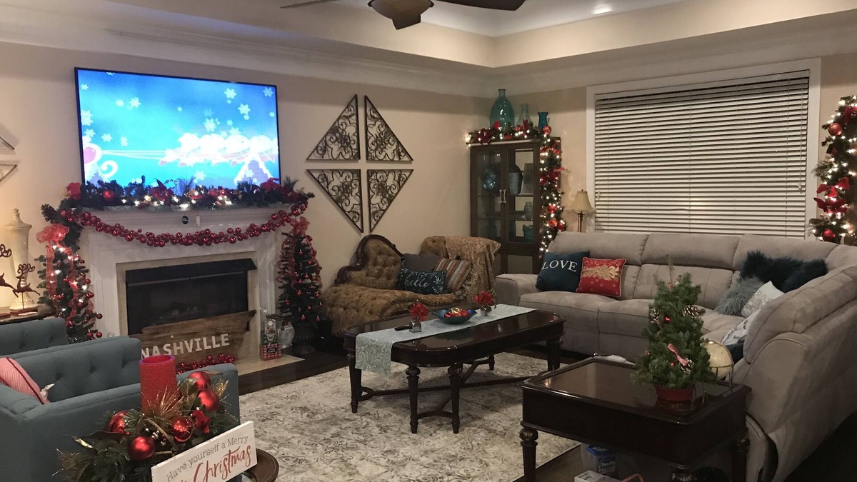 Goodlettsville House | Nashville Get-away, Beautifully furnished, large home, 15 min to downtown Nash!