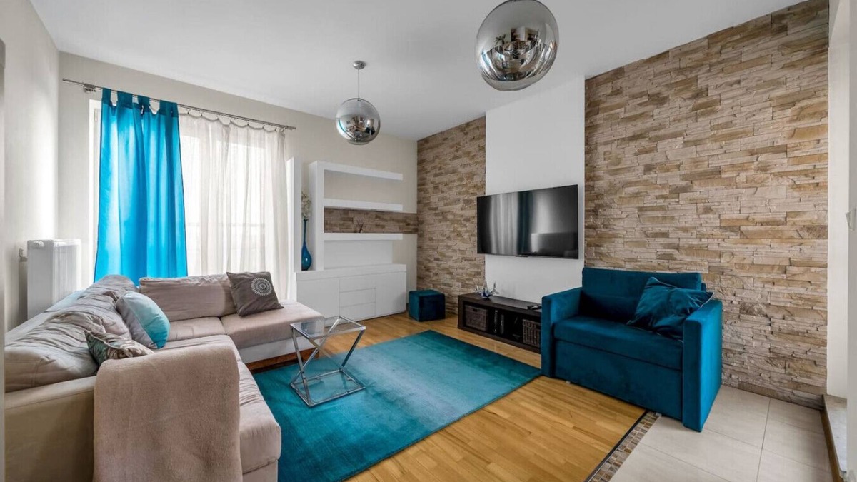 Nowa Praga Apartment | National Stadium - 7th Floor, Parking and Balcony - by Rentujemy