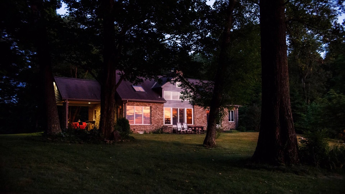 Mill Run House | Natural Beauty With Luxury Accommodations