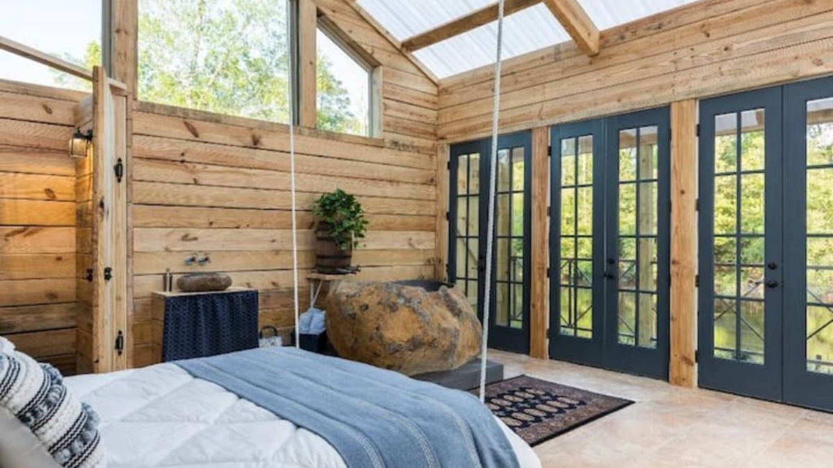 Voth Cabin | Naturalist Boudoir TOO, Romantic Cabin