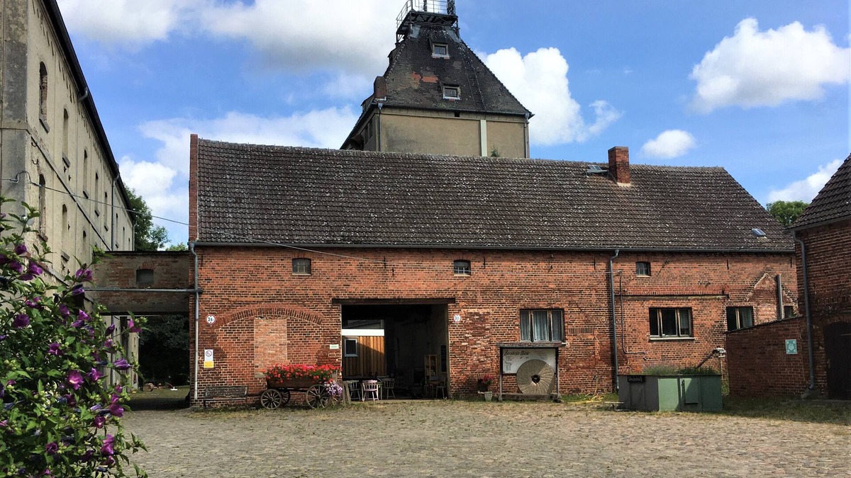 Bensdorf Apartment | Nature and relaxation vacation in the historic Bensdorfer Mühle
