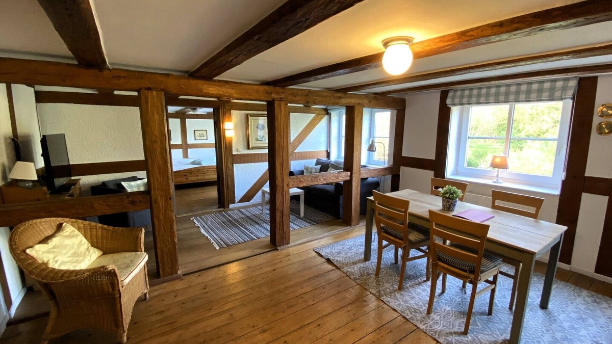 Malzow Apartment | Nature and tranquillity - in a historic thatched farmhouse with a large garden