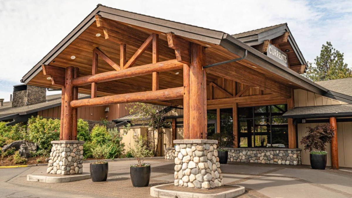 Orchard District Apartment | Nature Experience | 1King w/Riverview + ADA rated
