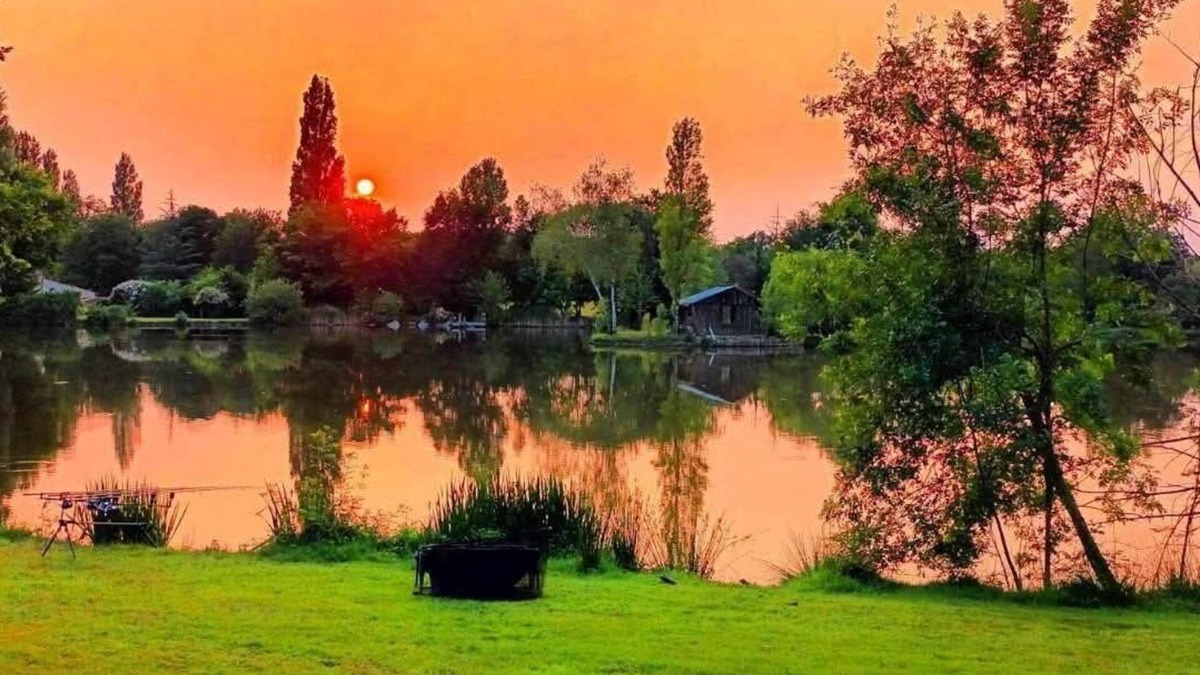 Bressuire House | Nature & fishing gîte with Nordic bath - 6 pers
