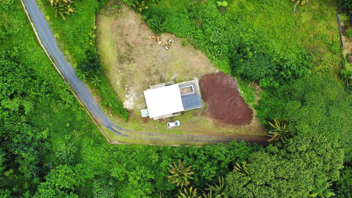 Rarotonga House | Nature-Focused:n“1BR Tranquil Hideaway in Arorangi – Nature, Privacy & Comfort”