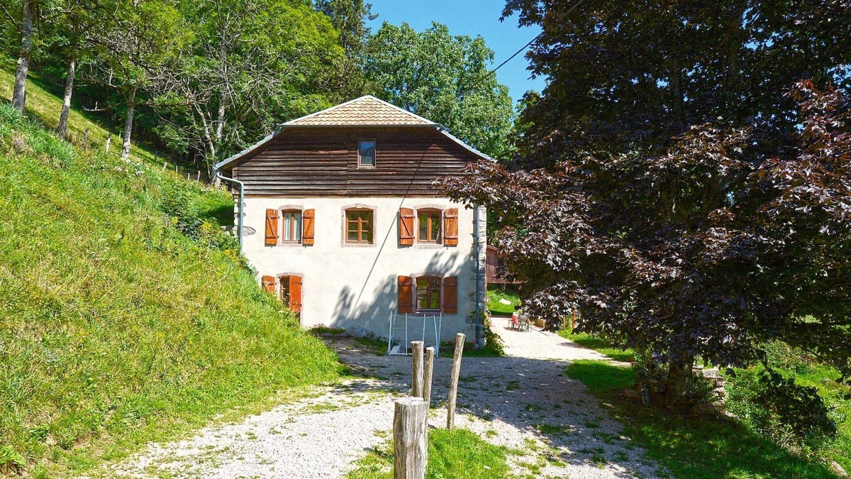 Sainte-Marie-aux-Mines House | Nature in every sense