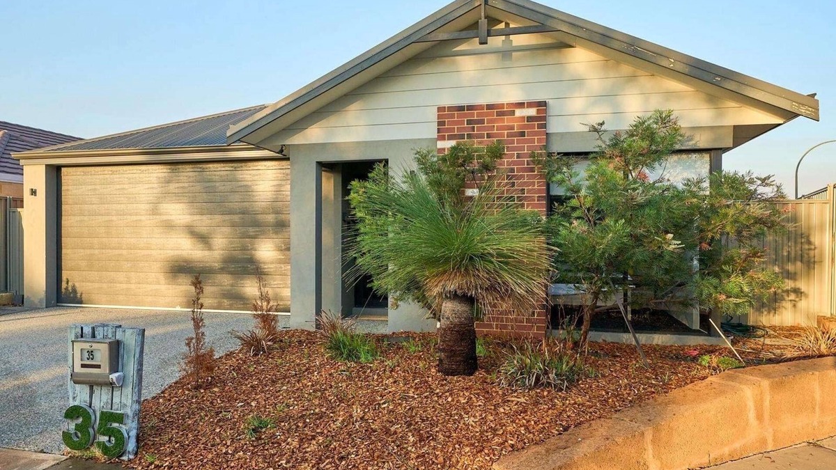 Byford House | Nature paradise and beautiful furnished house