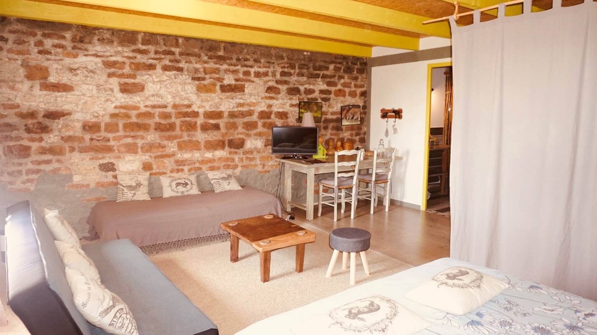Messey-sur-Grosne Other | Nature Room - Up to 4 people