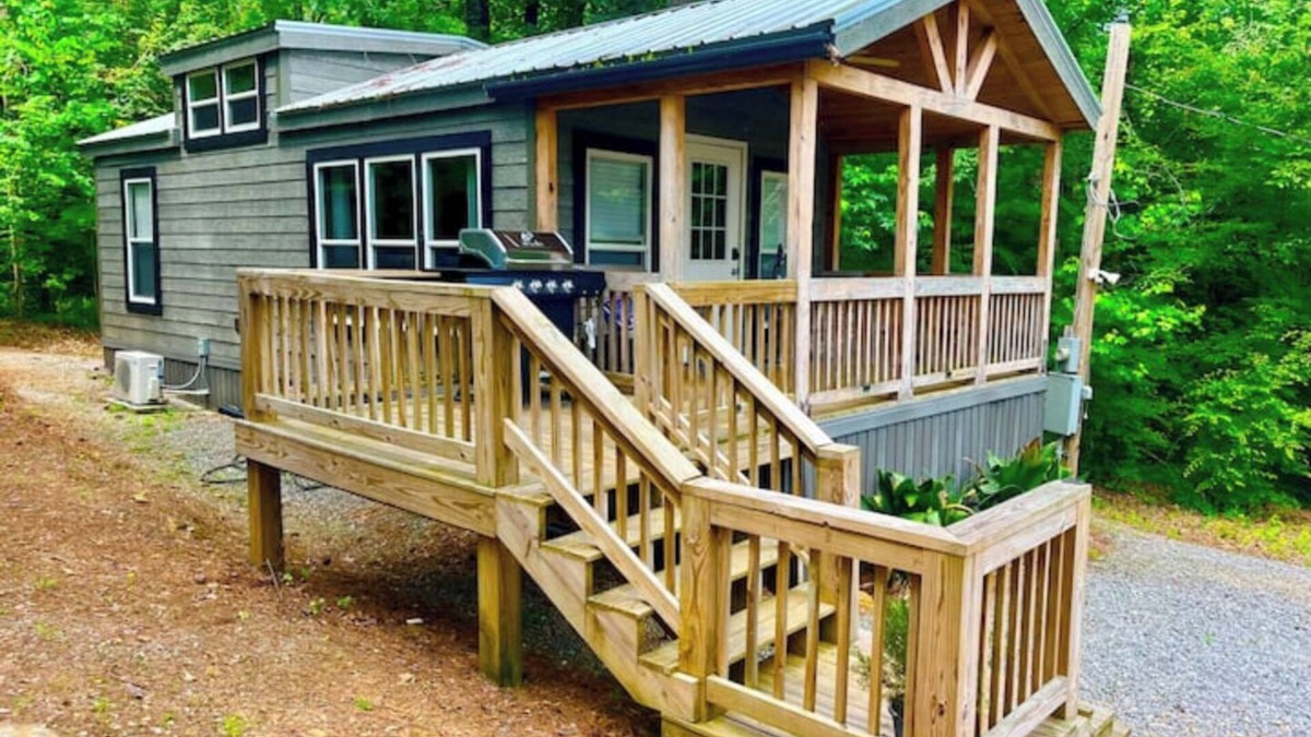 Jacksons' Gap Cabin | Nature’s Cove Cabin B-kayaks/fire pit/pet friendly