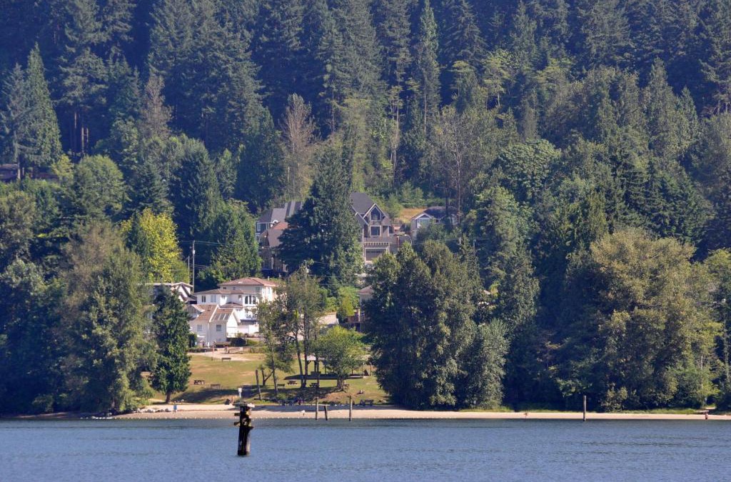 Port Moody Bed & Breakfast | Nature's Door Guest Suite