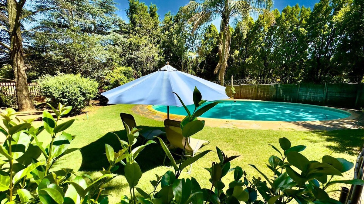 Greater Johannesburg Metropolitan Area House | Nature's Haven: 7-Bedroom Villa with Pool, WiFi & Serene Surroundings