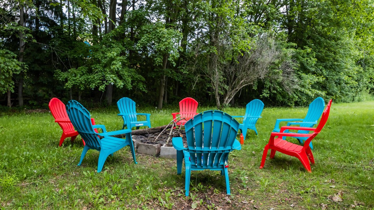 Whitby House | Nature's Paradise in the city