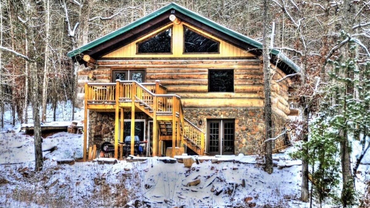 Thomaston Cabin | Nature's Paradise
