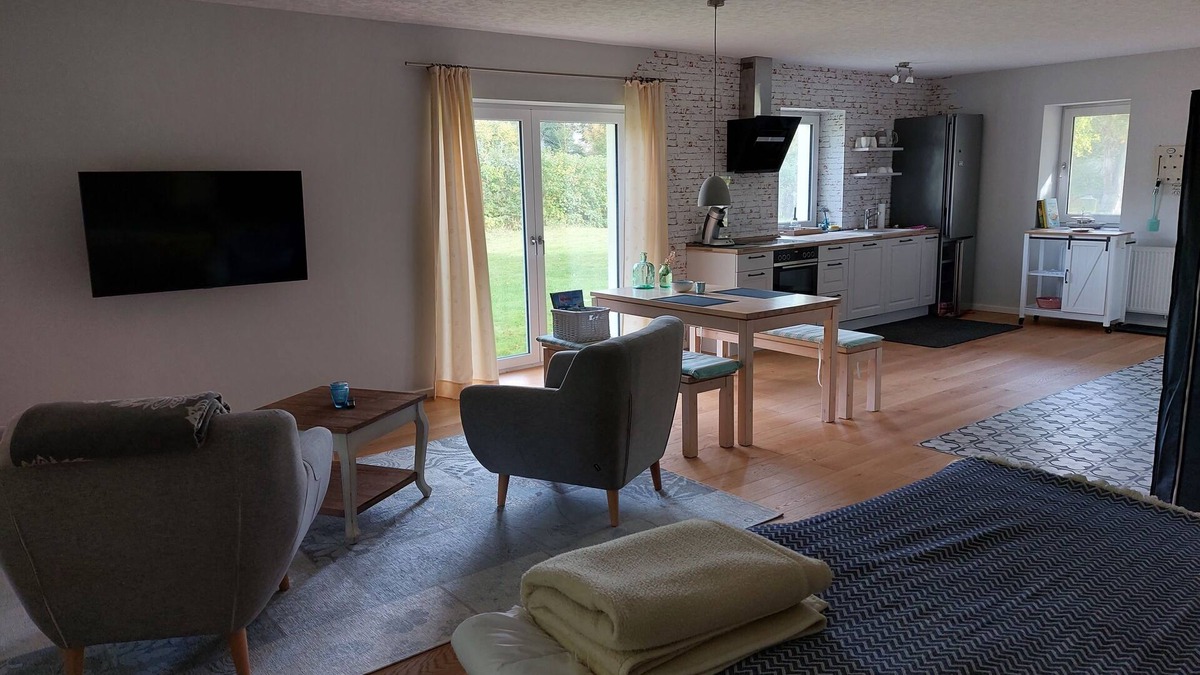 Bulow Apartment | Nature, tranquility, and relaxation in a forest- and lake-rich setting.