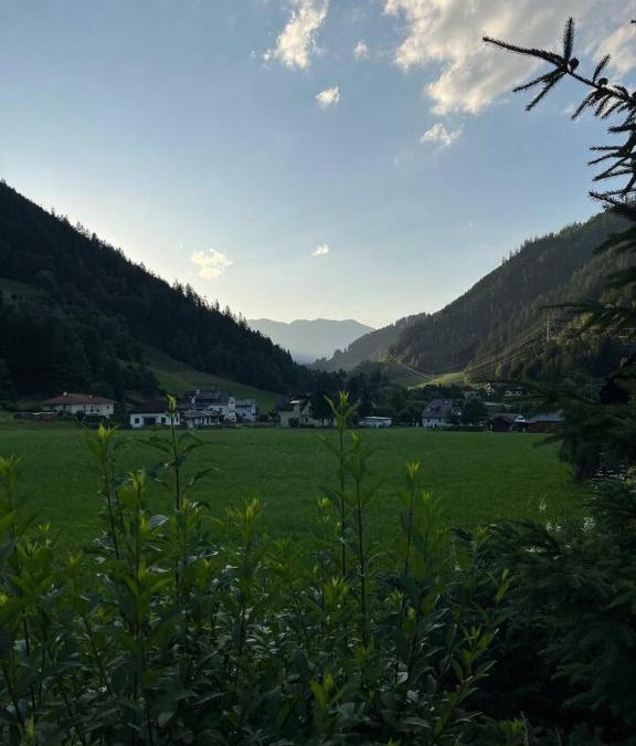 Tragoß-Sankt Katharein Apartment | Naturparadies Nähe Grüner See