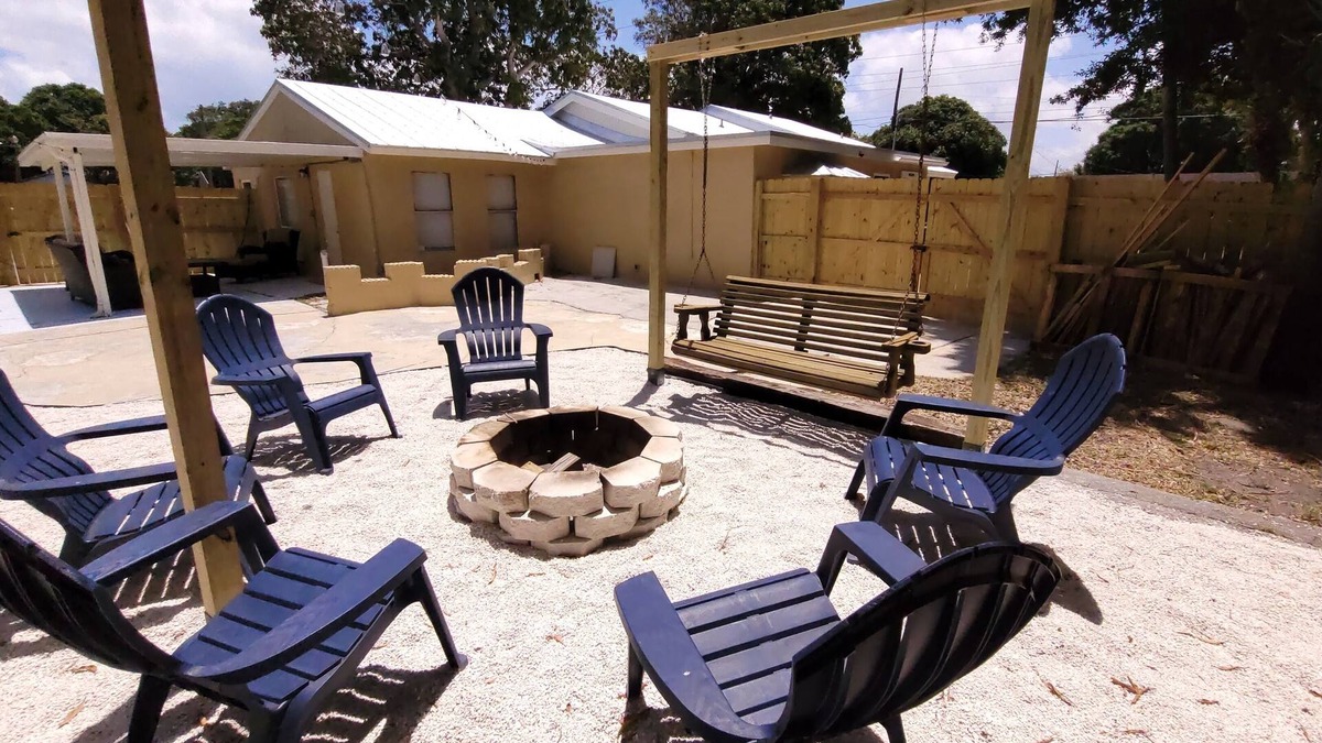 Fort Pierce House | Nautical Oasis w/Arcade close to Beach+Town. Pet Friendly w/Free RV/Boat Storage