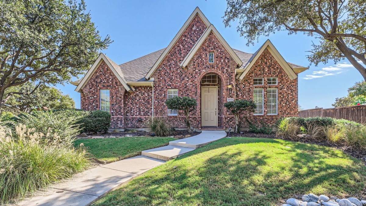 Frisco House | NAV3933 Charming 3-bedroom house with pool Frisco