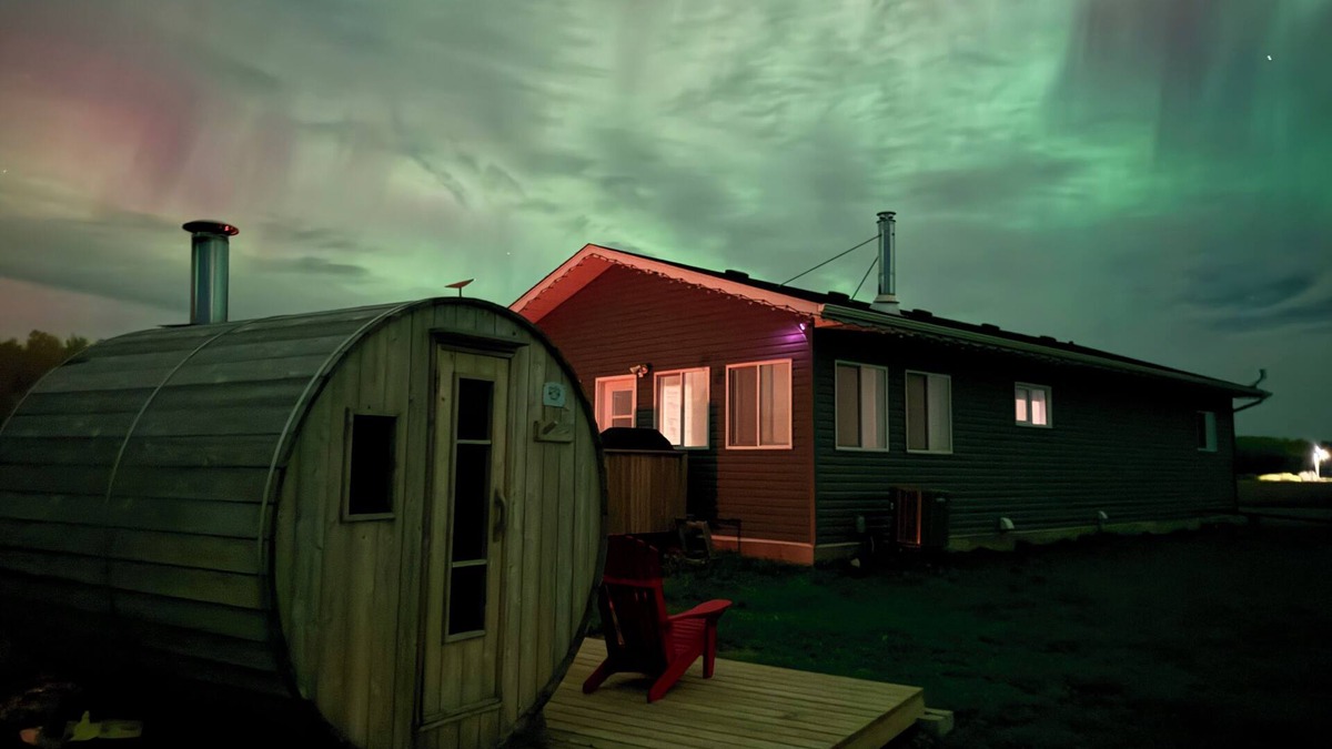 Lac du Bonnet Cabin | Navigate Pinawa