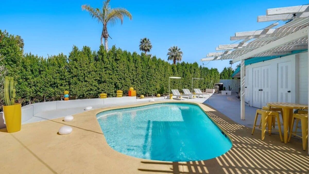 El Mirador House | Navigate Stays Sunny Retreat Bright & Playful