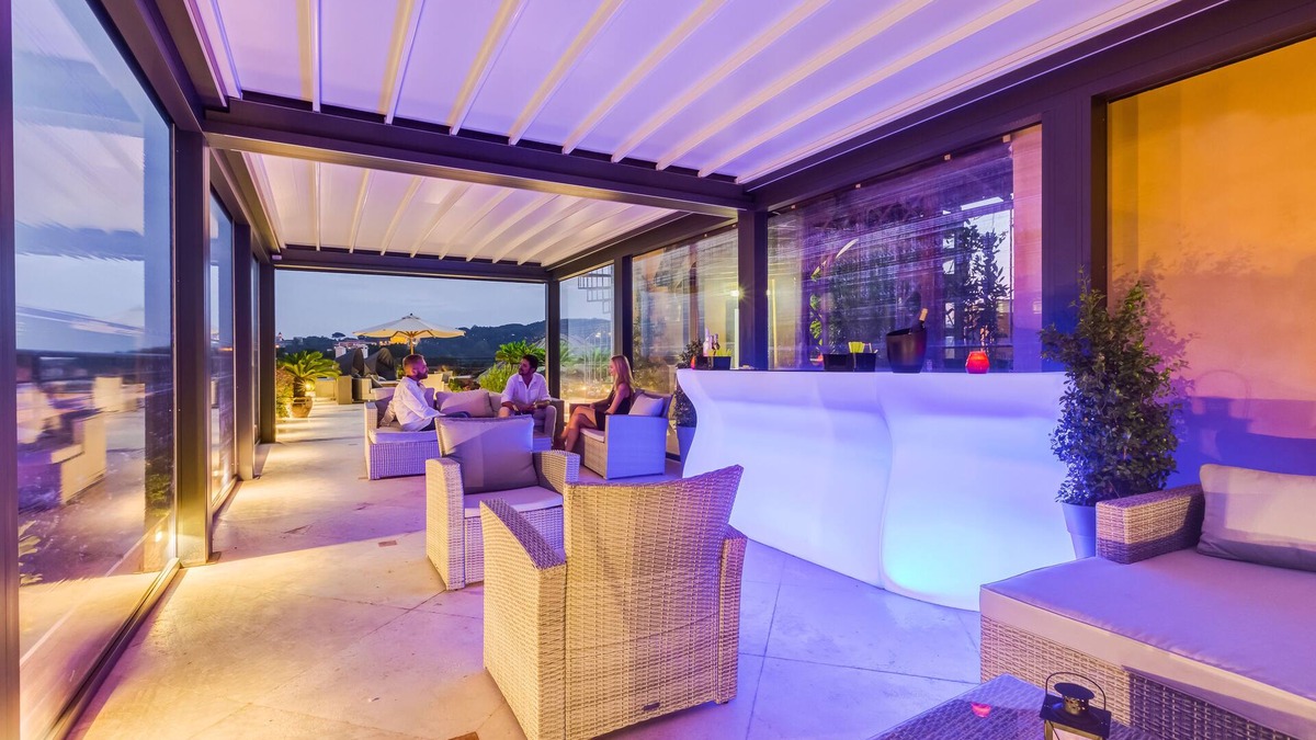 Rione V Ponte Bed & Breakfast | Navona Queen Rooftop Amazing B&B