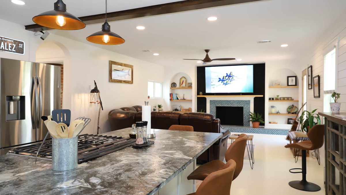Navy Point Cottage | Navy Point Home and game room, near NAS & downtown