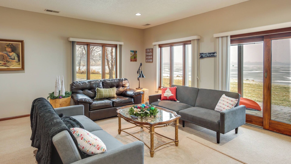 Wright County House | Near All-Season Trails: Howard Lake Home w/Dock!