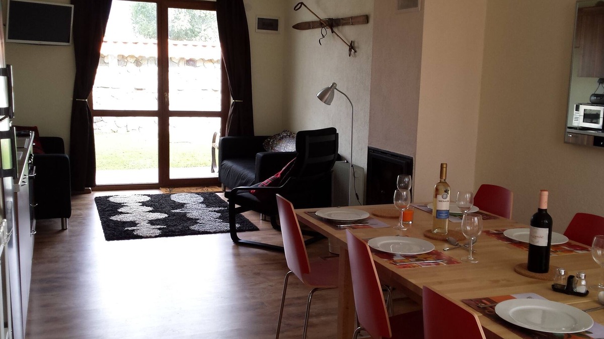 Dolno Draglishte Ski Chalet | near Bansko ski resort, in the mountains